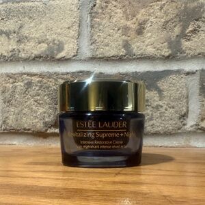 Estee Lauder Revitalizing Supreme+ Night Cream - Gold and Black